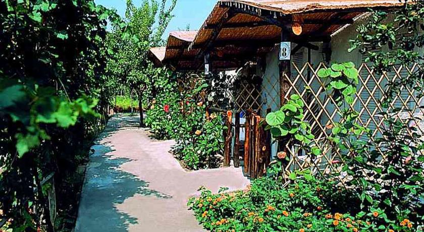 Aparthotel Villa Marinu Forio  Exterior photo