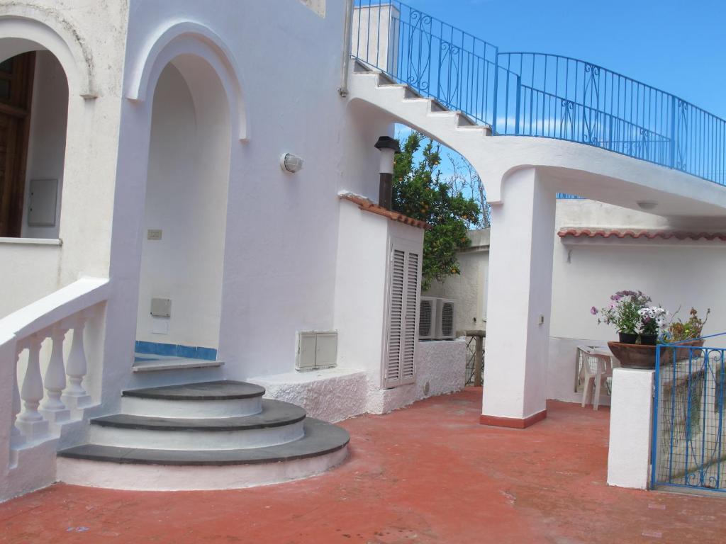 Aparthotel Villa Marinu Forio  Exterior photo